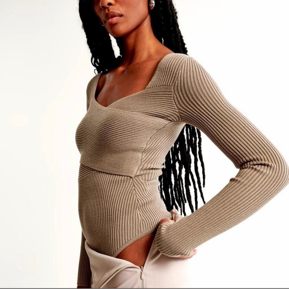 Abercrombie & Fitch Ribbed Bodysuit - Beige